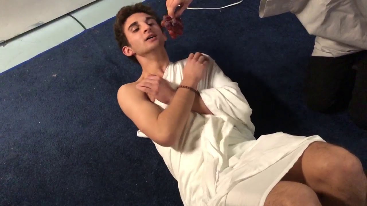 Horace vs. Propertius