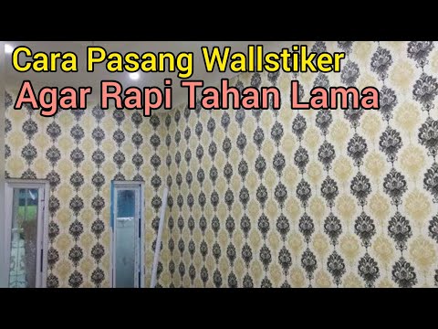 Video: Cara merekatkan wallpaper dengan benar di sudut: saran ahli