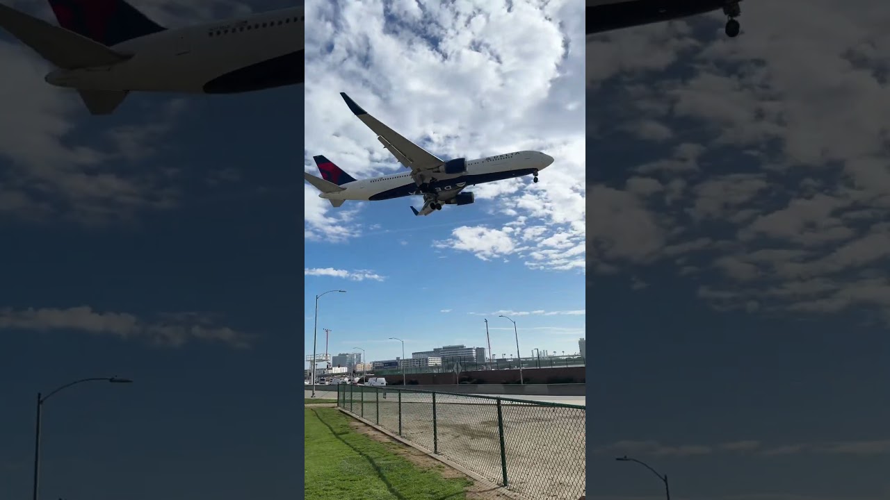 Delta Air Lines landing at Los Angeles International Airport.