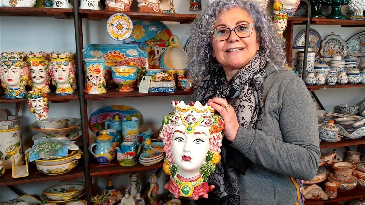 The art of Sicilian pottery decoration - How a native artisan decorates her refined ceramic artwork!