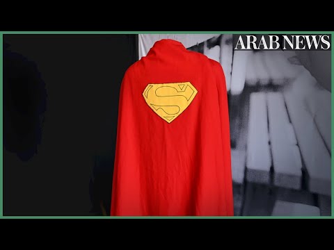 superman's-cape-sells-for-nearly-$200,000-in-hollywood-auction