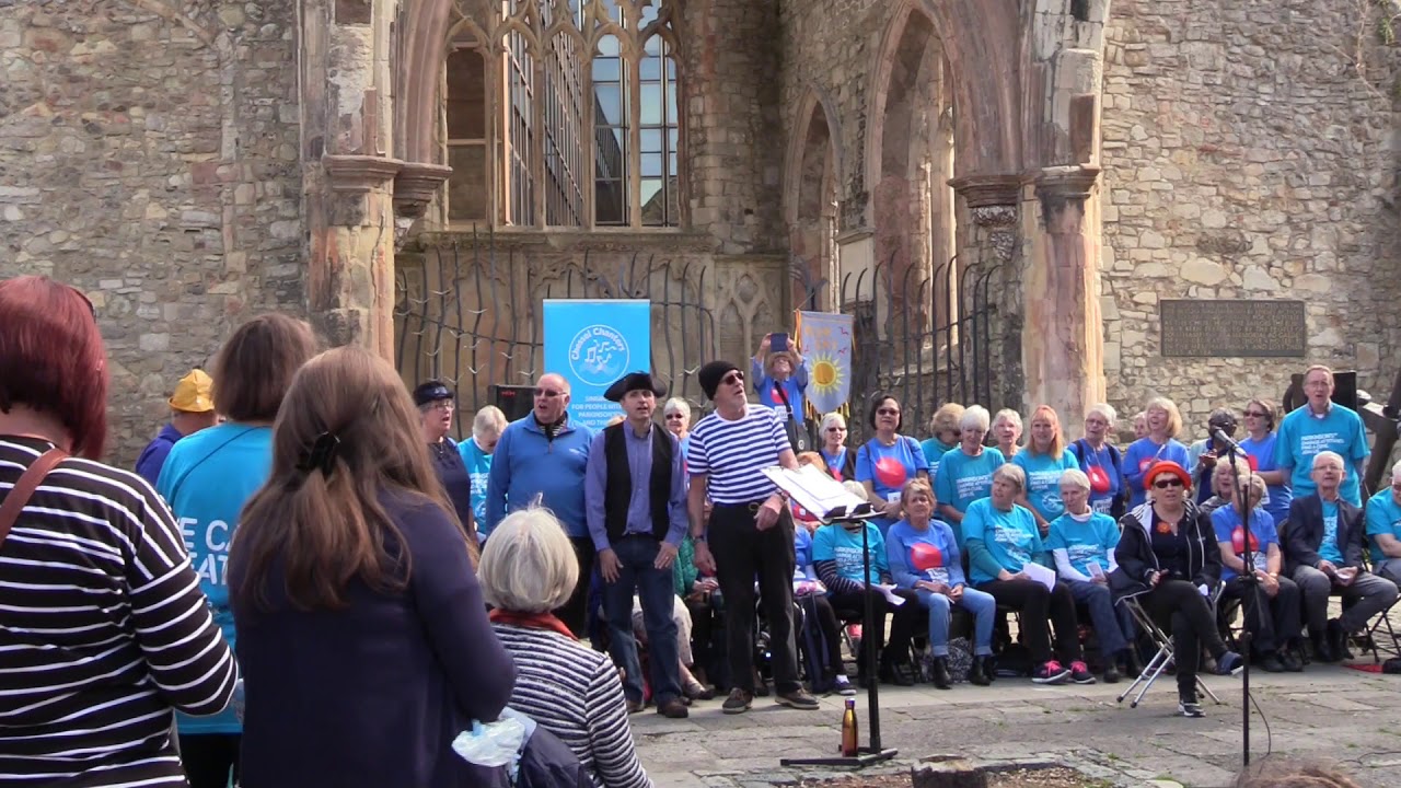 Music in The City Southampton with the Salty Sea Dogs singing 'Drunken