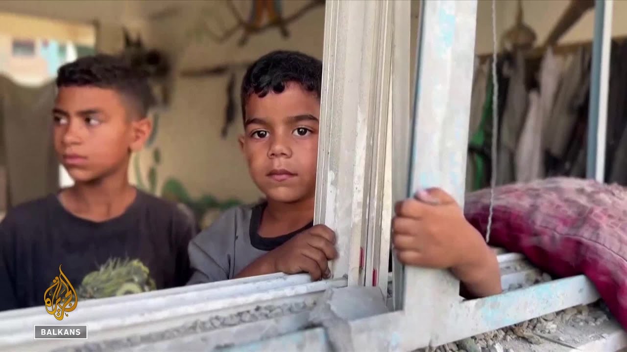 الأطفال والمدنيون المستهدفون بالهجمات الإسرائيلية