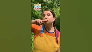 Underwater Voice! #happyhappyhappy #underwater #shorts #kidssong #supersimple #myhappysong