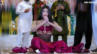 AA Dohen Ral Ke Ay Wada Karon, Ayeza Khan, Dance Performance, SGRecords 2024