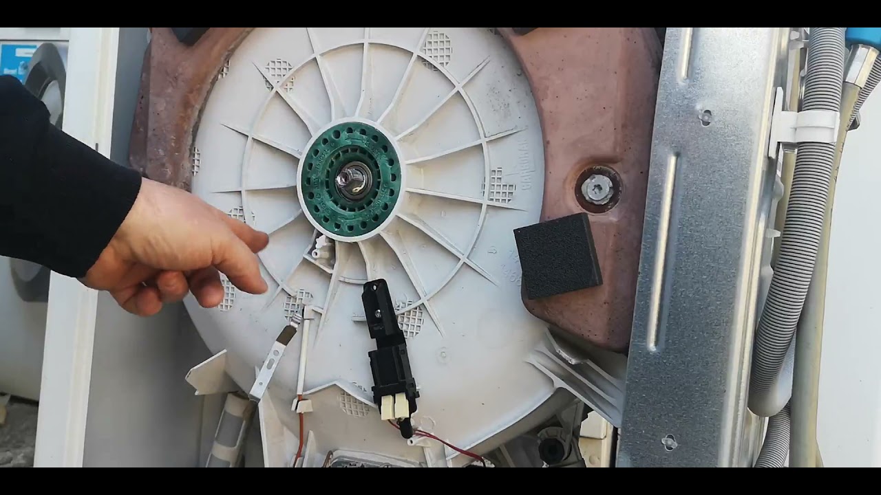 Zanussi Electrolux AEG felültöltős mosógép csapágyazás - YouTube