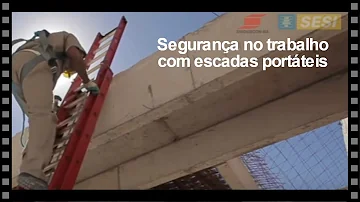 Como subir em escadas com segurança?