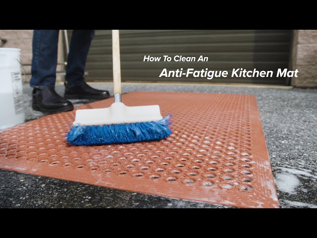 5 kitchen comfort mats to make cleaning dishes easier