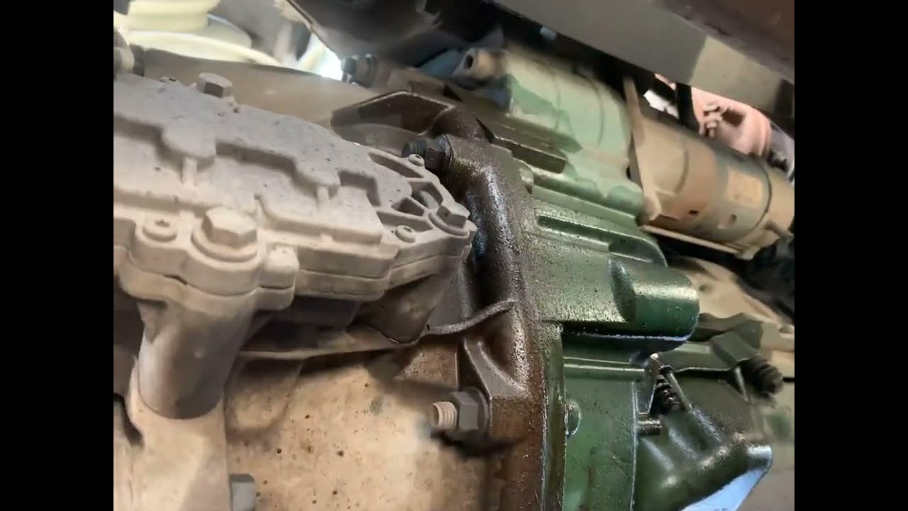 Leaking rear main seal volvo truck 