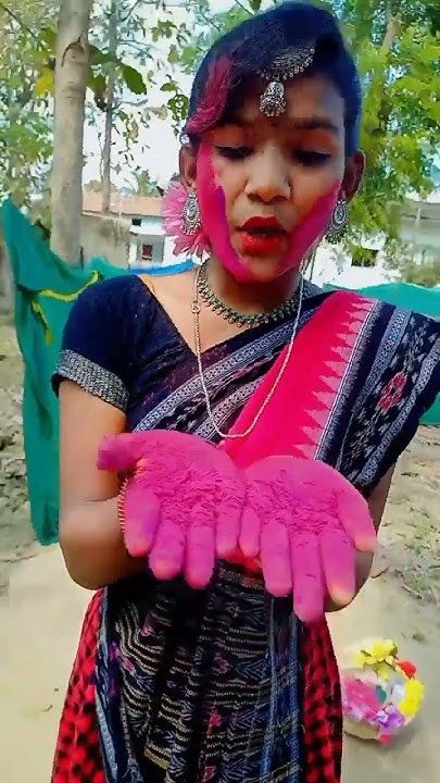 holi re holi kre