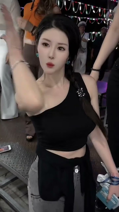 #music #disco #dj #remix #nostalgia #dance #bestshuffle #shuffle #cuttingshapes #beauty