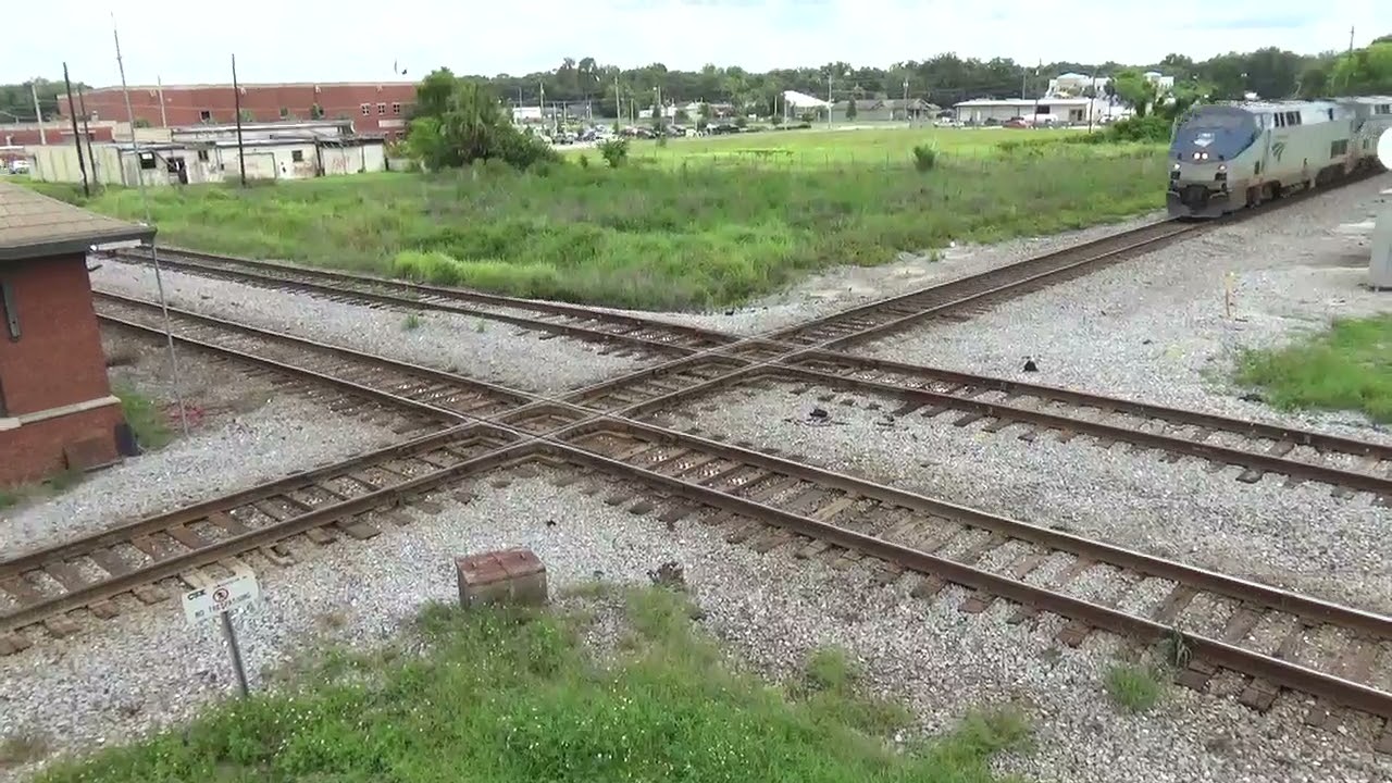 Amtrak 91 (Silver Star) Slams The Double Diamond In Plant City FL While ...