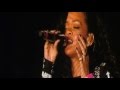 Rihanna - Umbrealla | Canlı Performans 