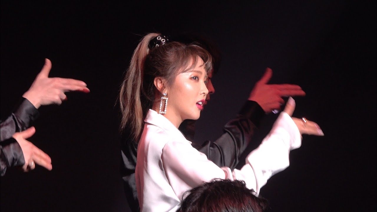 190308 홍진영 - 오늘 밤에 Love Tonight #LotOfLove 쇼케이스