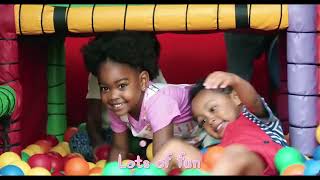 Watch Peppa Pig The Wheels On The Party Bus video