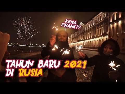 Video: Cara Menyambut Tahun Baru Di Moscow