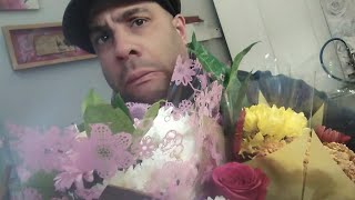 Florist Vs Supermarket flowers