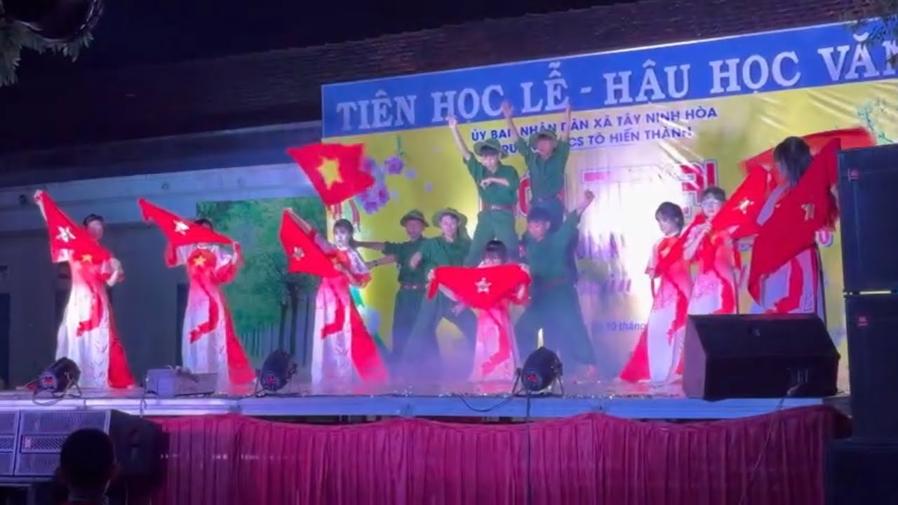 [VLOG] Ngày cuối cắm trại Xuân của lớp 9/2 sẽ diễn ra ntn | Bán hàng, ăn uống, gỡ trại, … 