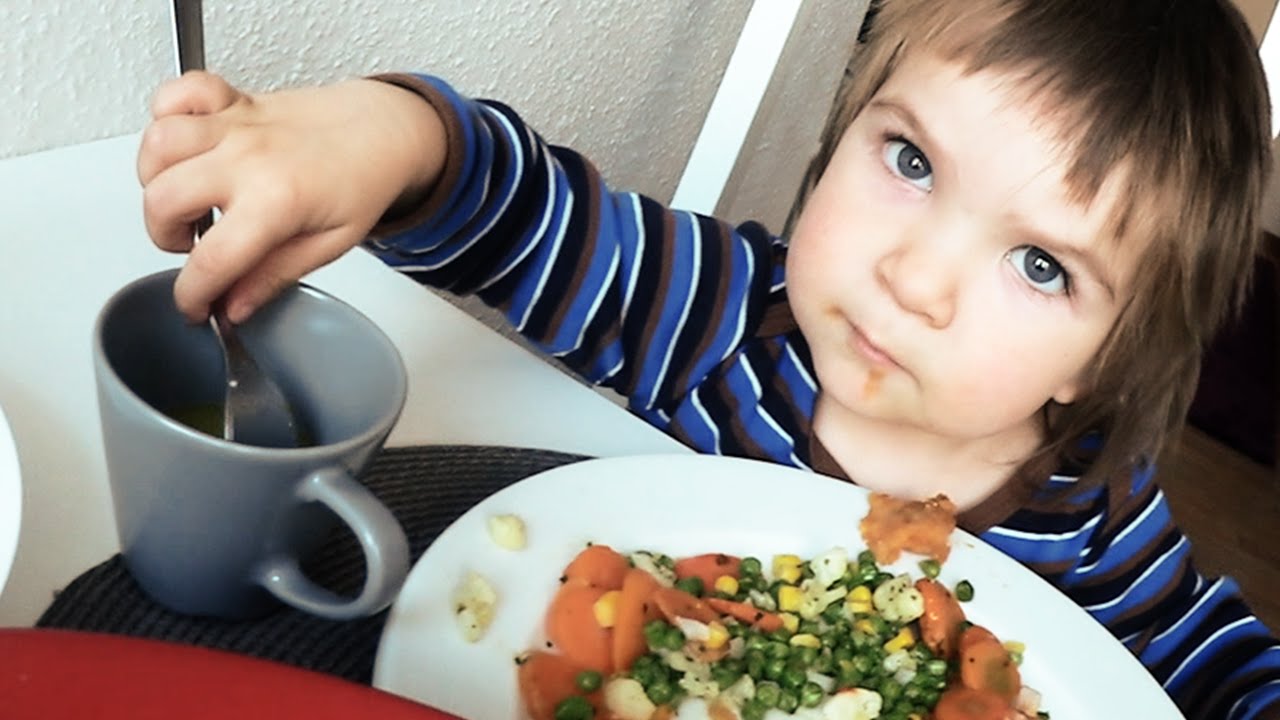 MINI-VLOG - MEIN BRUDER AM ESSEN