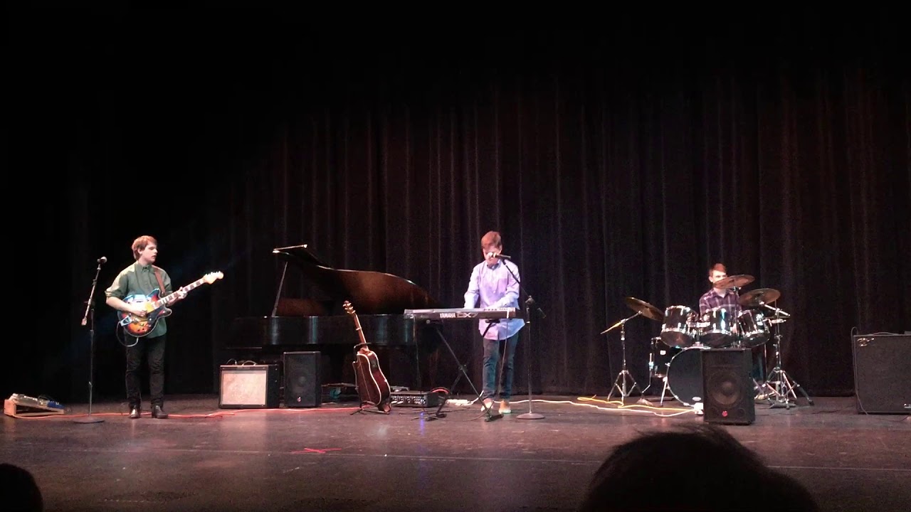The Smiths/Tame Impala Mashup Shorewood High School Talent Show - YouTube