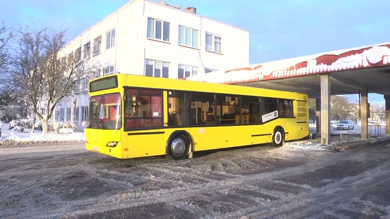 2022-12-14 г. Брест. Работа общественного транспорта в зимних условиях. Новости на Буг-ТВ. #бугтв