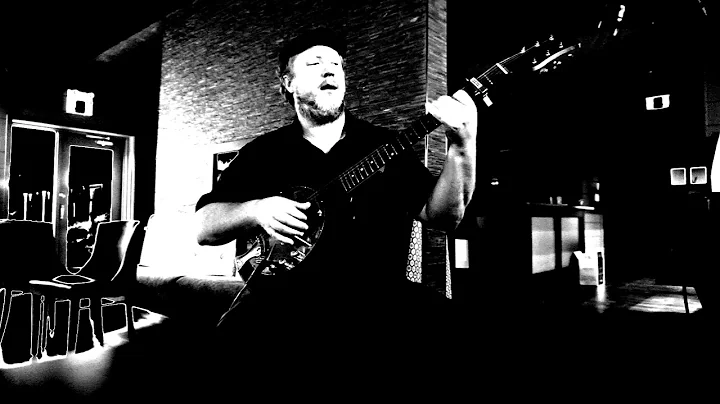 Don't Set Me Free, Neil McDaniel (National Resotone)