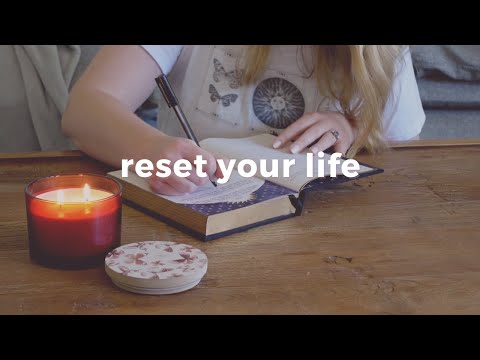 RESET your life | Cleaning, decluttering and journaling for intentional living