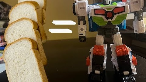 Sliced Bread as a Transformer - Transformers Legacy Medix Review