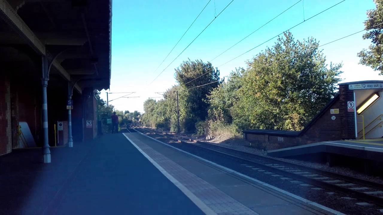 camera iphone 8 plus apk *LEGEND HIGH 2 TONE* 90034 passes through Needham Market | 05/10/2016