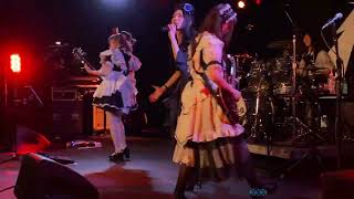 Band-Maid Concert Charlotte Part III of IV
Hello! Welcome to the channel! こんにちは!チャンネルへようこそ!안녕하세요! 채널에 오신 것을 환영합니다! 你好!欢迎来到频道!¡Hola! ¡Bienvenidos al canal! Salut! Bienvenue sur la chaîne! Read Descriptions for more!
Band-Maid Concert at Charlotte!!
Part III
#bandmaid
#Charlotte
#theunderground
#concert
#northcarolina Band-Maid Concert Charlotte Part III of IV