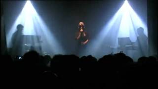 Alizée - Limelight et A coeur fendre en live - 24/03/2010