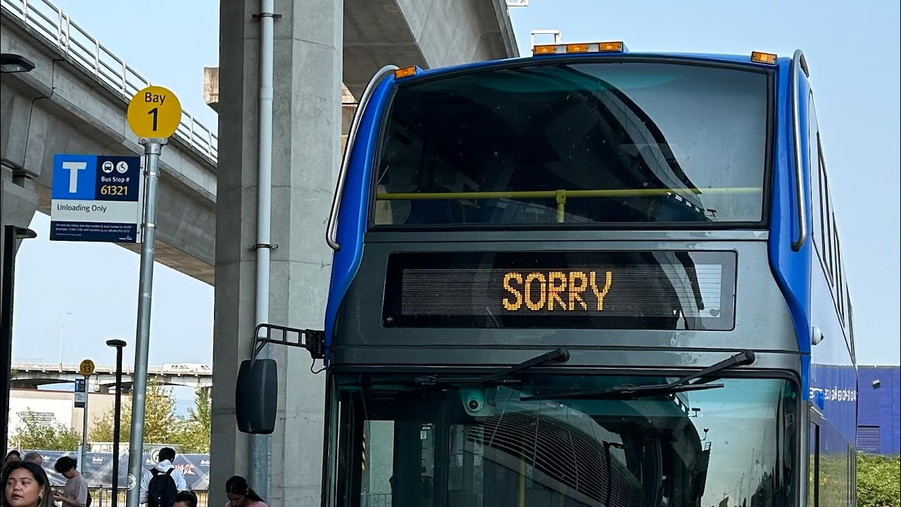 [Engine Recording] TransLink E500MMC 21412@351 South Surrey Park & Ride ...