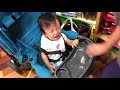 ニワトリのおもちゃでしーくん泣いちゃう