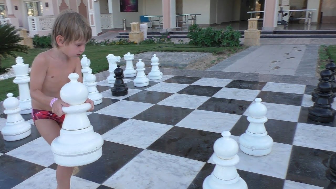 Chess hotel