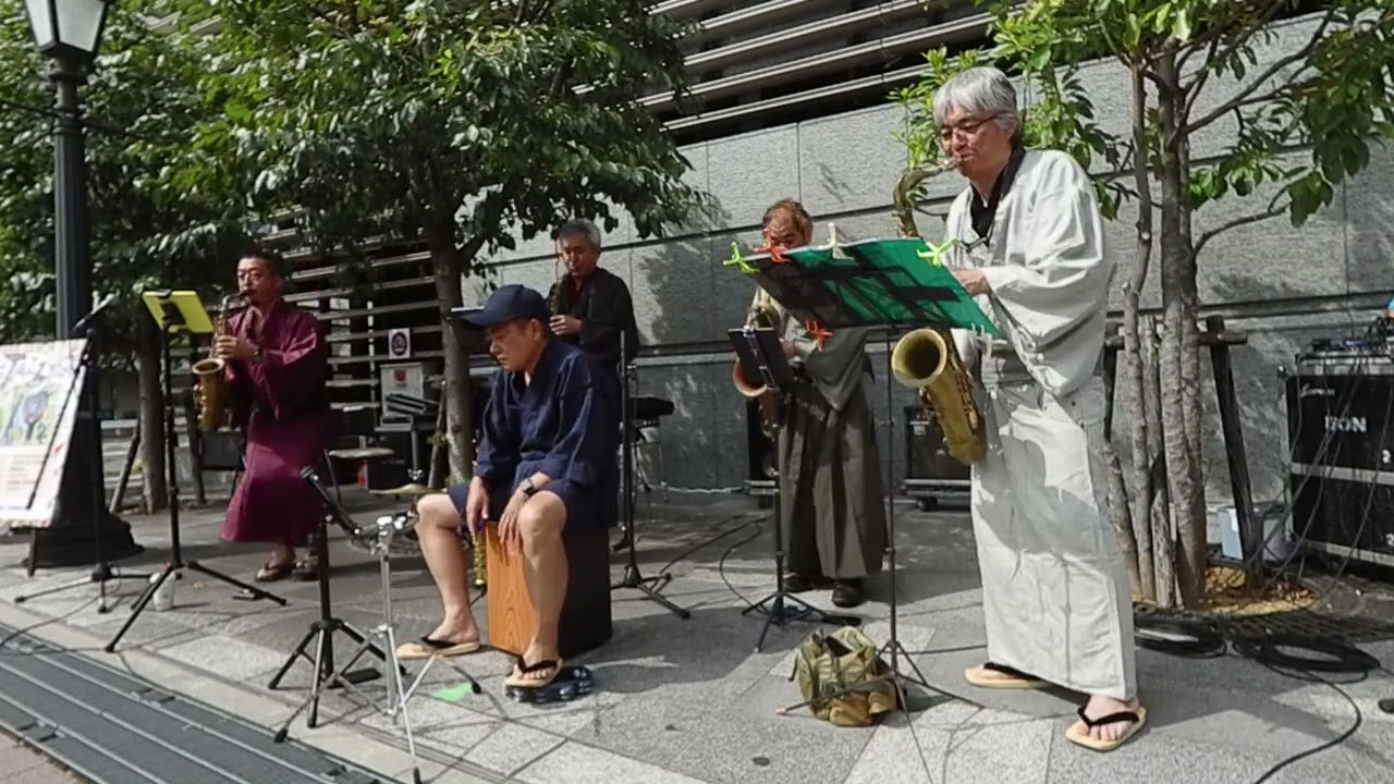 The Galaxy Express 999 （銀河鉄道999）／Spicy & Hot Sax Quartet