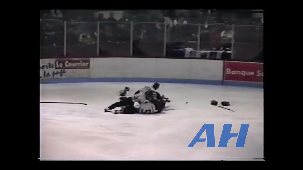 QMJHL Mar. 26, 1995 Remy Boudreau,SH v Jason Groleau,HUL StHyacinthe
