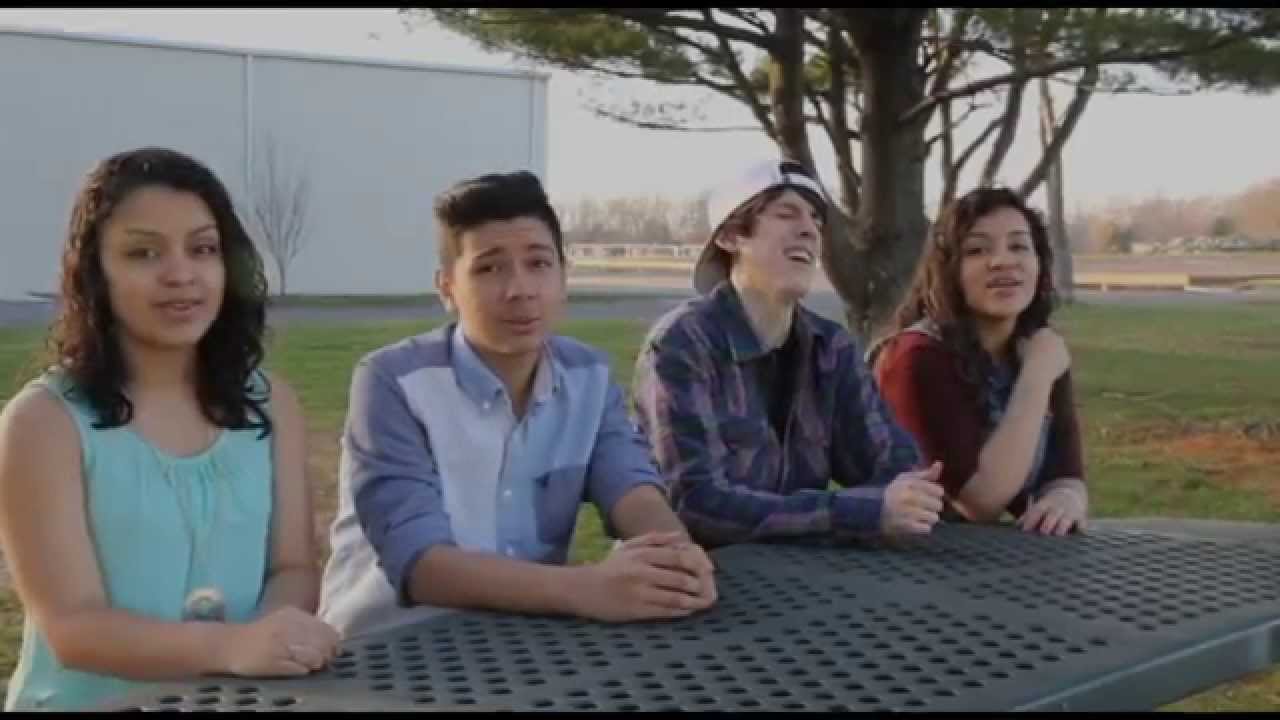 Christopher Velez - Primer video antes de la BANDA.  cover