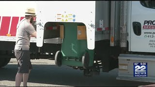 22News hosts Free Community Shredding Event to help local food pantry