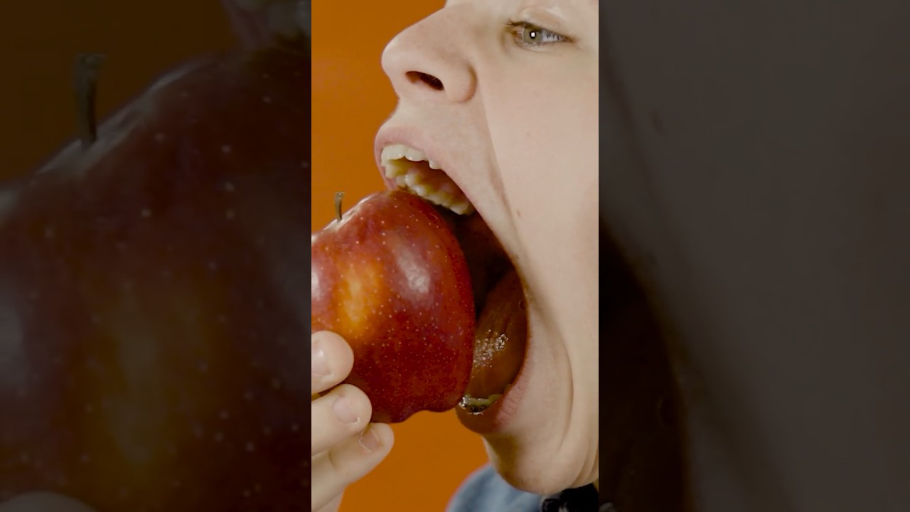 Largest mouth gape - Isaac Johnson at 10.196 cm (4.014 in) 😀