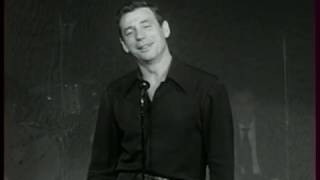 Video thumbnail of "Yves Montand - Mon manège à moi"