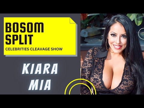 Kiara Mia - Cleavage
