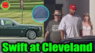 Download Lagu Travis Kelce \u0026 Taylor Swift return to Cleveland mansion after Chiefs' loss to Chicago Bears MP3 Download Lagu Travis Kelce \u0026 Taylor Swift return to Cleveland mansion after Chiefs' loss to Chicago Bears MP3
