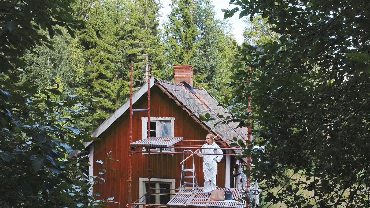 Painting my traditional Swedish house a controversial colour...? (Story 112)