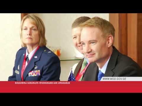 შეხვედრა გენერალ-ლეიტენანტ ბენ ჰოჯესთან