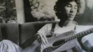 Video thumbnail of "Iwan Fals-Luka (1984)"