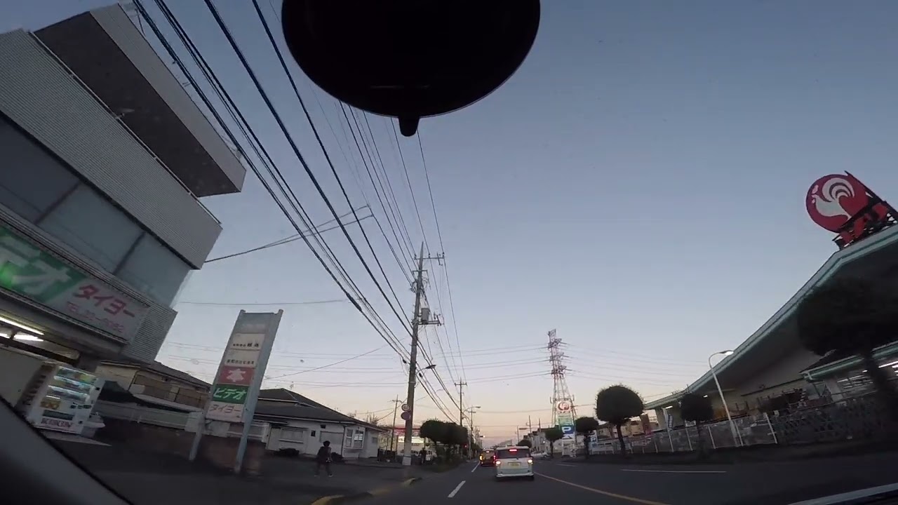 ちょっと年収700万の会社の面接受けてくるね