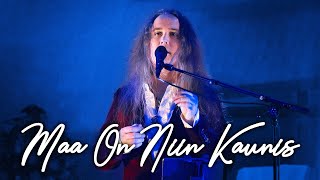Video thumbnail of "Jarkko Ahola - Maa On Niin Kaunis"