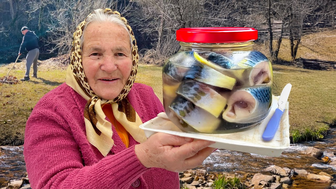 This Grandma Has Cooked the Same Meal for 70 Years… And It’s Perfect! Life in a Carpathian village