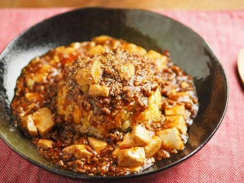 麻婆豆腐チャーハン、卵チャーハンの麻婆豆腐あんかけ