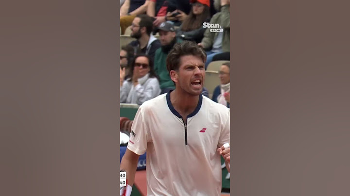 Medvedev flips his lid #stansportau #rolandgarros #tennis #medvedev